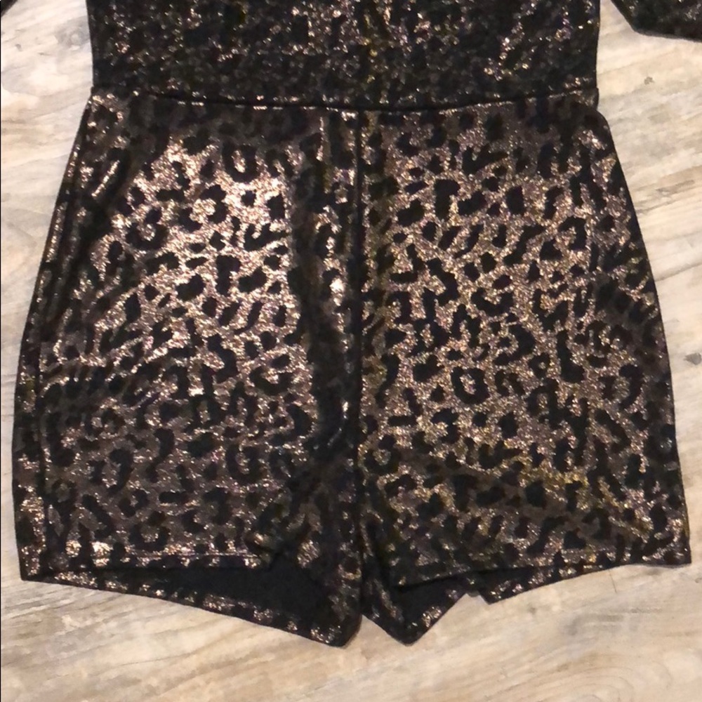 Cheetah Romper 🐆 - Picture 5 of 6